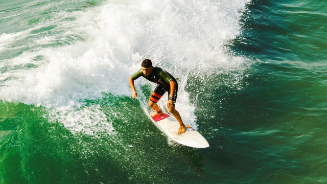 全力以赴，亚冠比赛各方角力相争，亚冠亚军