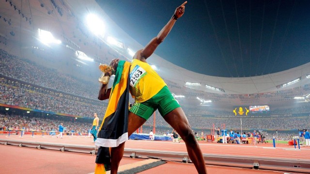 上港客场作战，力争三分反超积分榜领头羊，上港主场