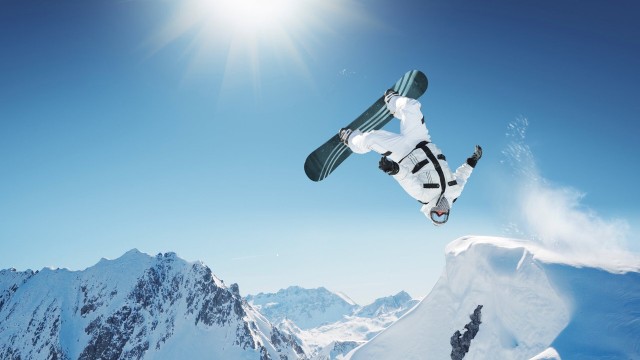 全国青少年“篮球无限”系列公益活动在济南盛大启动，2021全国青少年篮球邀请赛